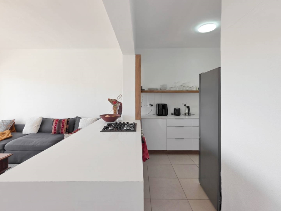 2 Bedroom Property for Sale in Oranjezicht Western Cape